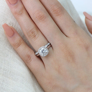Moissanite ring brand comparisons, recommendations, guide