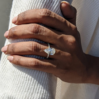 Moissanite wedding ring set for brides