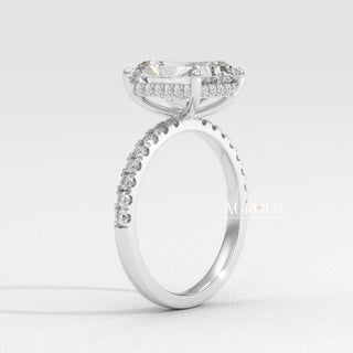 Radiant Cut Engagement Rings