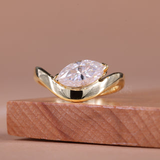 1.0CT East-West Marquise Cut Curved Moissanite Engagement Ring