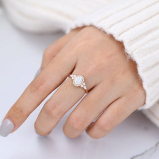 oval-shaped-moissanite-halo-engagement-ring