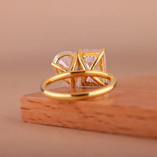 2.0CTW Emerald & Pear Cut Toi Et Moi Engagement Ring