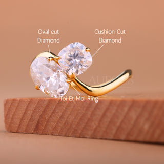 Oval & Cushion Cut Unique Curved Toi Et Moi Engagement Ring
