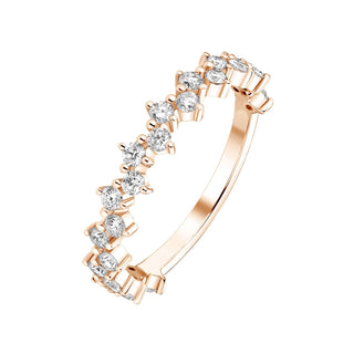 round-shaped-moissanite-cluster-wedding-band