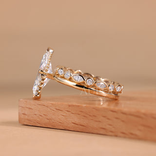 bezel setting engagement ring, bezel diamond ring, gold bezel set ring