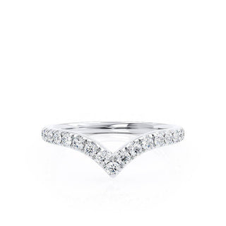 round-shaped-moissanite-curved-style-wedding-band-3