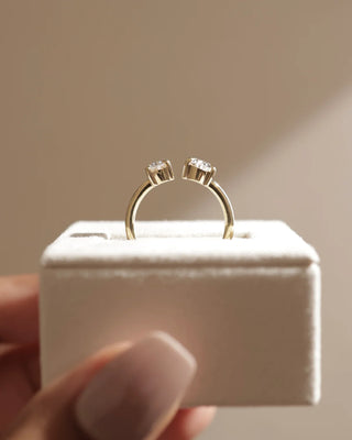 2.0CTW Oval & Pear Diamond Unique Open Toi Et Moi Ring Stack