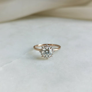 0-80-ct-round-shaped-cluster-halo-engagement-ring