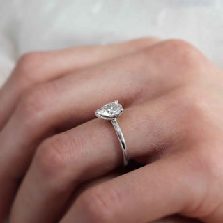 pear-shaped-moissanite-solitaire-style-engagement-ring-2