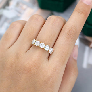 round-moissanite-five-stone-wedding-band