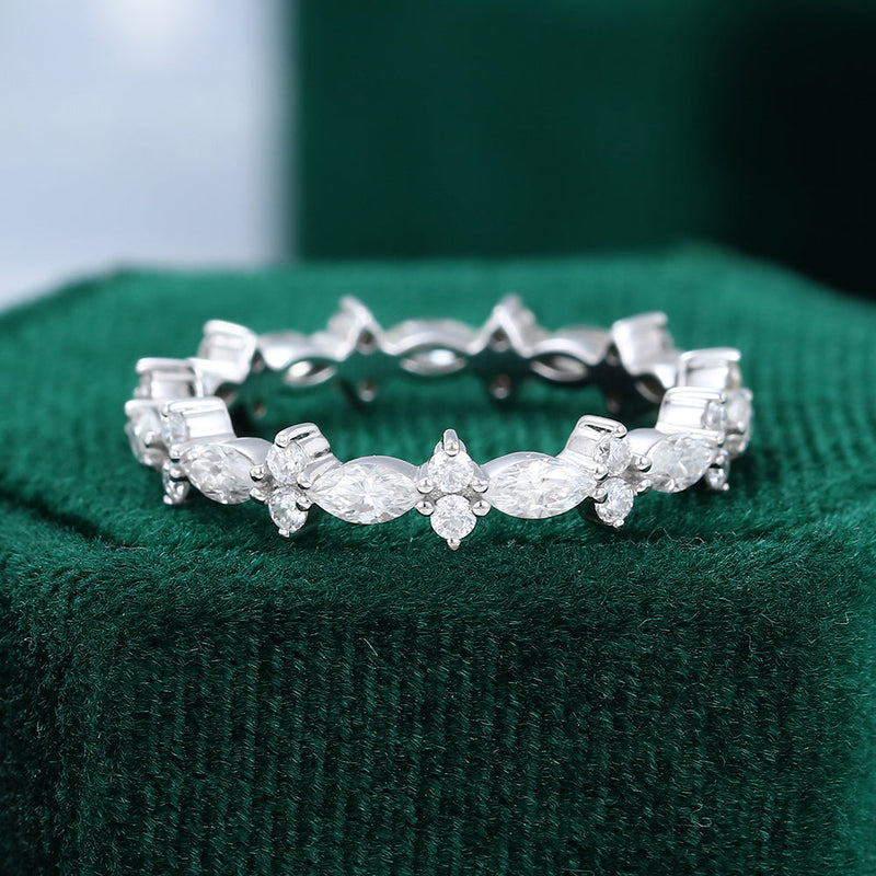 0-06-ct-marquise-round-moissanite-alternative-stone-wedding-band