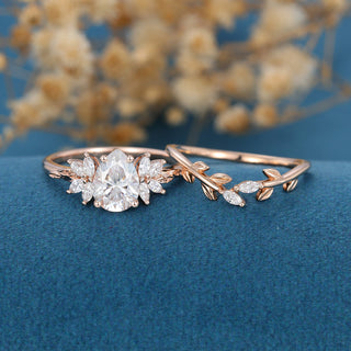 pear-shaped-moissanite-twig-style-bridal-set