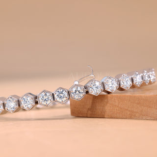 round cuty diamond bracelet, tennis bracelet, moissanite bracelet