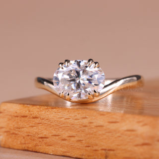 1.50CT East-West Oval Cut Moissanite Curved Engagement Ring