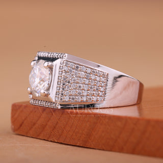 1.0CT Round Cut Diamond Cluster Setting Men's Engagement Ring