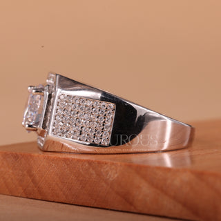 0.75CT Round Cut Halo Cluster Diamond Men's Wedding Ring