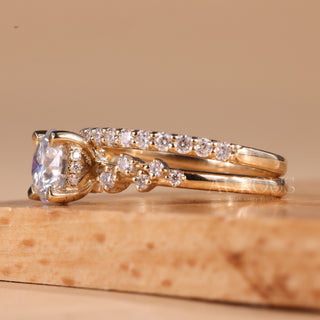 1.0CT Round Cut Cluster Diamond Pave Setting Moissanite Bridal Ring Set