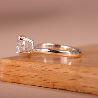 1.50CT East-West Oval Cut Moissanite Curved Engagement Ring
