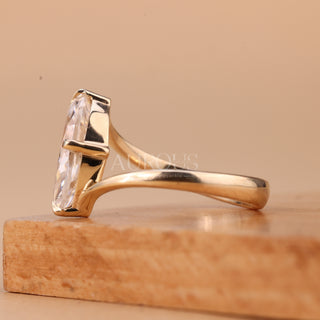 2.0CT Marquise Cut Diamond Moissanite Solitaire Engagement Ring