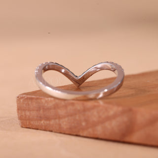 Round Cut Diamond Chevron Style Moissanite Wedding Band