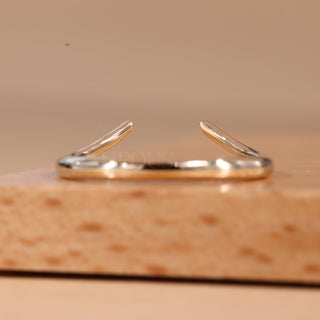 14K Solid Yellow Gold Unique Curved Wedding Band