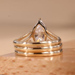 1.50CT Marquise Cut Curved Cluster Moissanite Bridal Ring Set