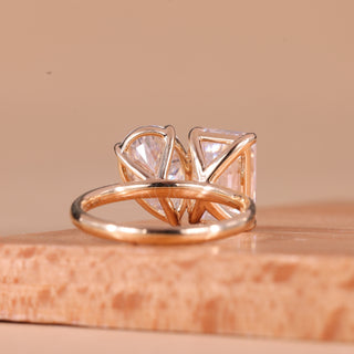 2.0CTW Emerald & Pear Cut Diamond Toi Et Moi Engagement Ring
