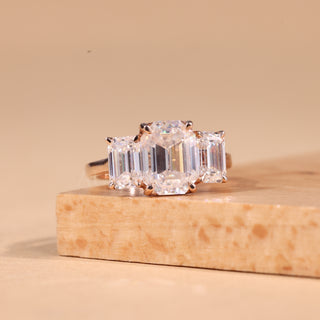 1.0CT Emerald Cut Moissanite Three Stone Engagement Ring