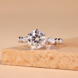 1.0CT Round Brilliant Cut Vintage Style Moissanite Engagement Ring