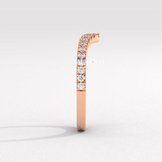 Round Diamond Curved Style Moissanite Wedding Band