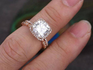 cushion-cut-halo-moissanite-bridal-ring-set