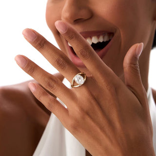 2.0CT Oval Diamond Unique Split Shank Solitaire Moissanite Engagement Ring