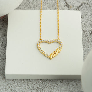 round-cut-diamond-heart-mom-necklace-gift-for-women
