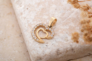 intertwined-hearts-diamond-necklace-for-anniversary-gift