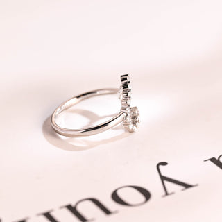 0.03CT Round Cut Heart Shape Diamond Moissanite Wedding Band For Women