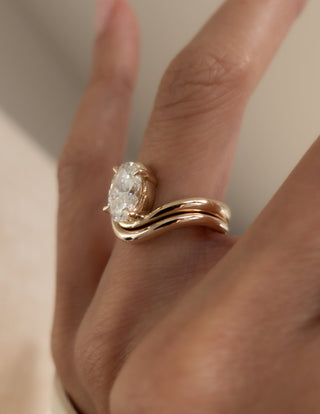 2.0CT Oval Moissanite Diamond Tension Style Bridal Ring Set