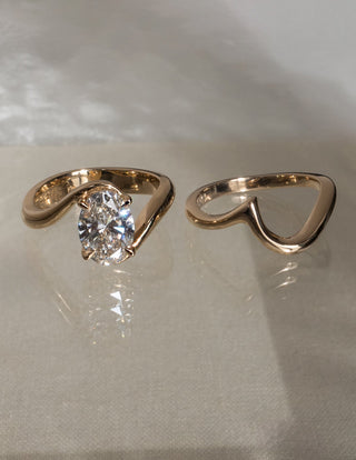 2.0CT Oval Moissanite Diamond Tension Style Bridal Ring Set