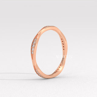 Round Diamond Twisted Style Moissanite Wedding Band