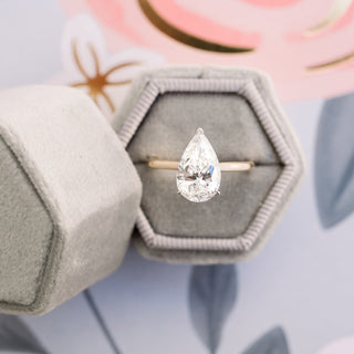 Moissanite diamond vintage pendant necklace sale online