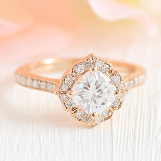 Moissanite wedding jewelry for intimate wedding