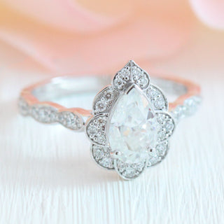 Moissanite wedding jewelry for formal wedding