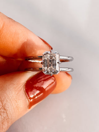 2.50 CT Emerald Cut Four Prong Moissanite Diamond Unique Solitaire Engagement Ring