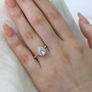 Moissanite wedding jewelry for indoor wedding