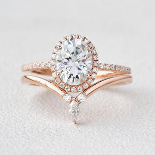 Moissanite engagement rings with floral inspiration