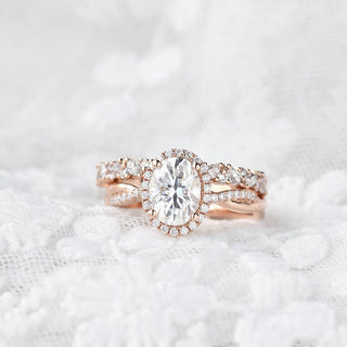 Vintage-inspired oval moissanite engagement rings with white gold