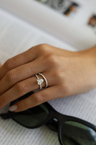 Moissanite wedding rings online