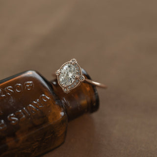 1.25CT Oval Halo Moissanite Diamond Engagement Ring