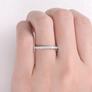 Vintage-inspired moissanite rings