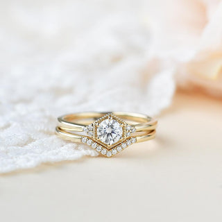 Vintage-inspired solitaire moissanite engagement rings with white gold