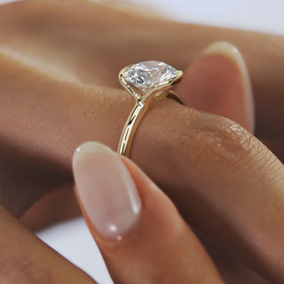 moissanite jewelry with lab-grown conflict-free diamonds